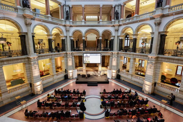 Mehr als 120 Teilnehmer kamen im Museum für Kommunikation in Berlin-Mitte zum Rechtskommunikationsgipfel zusammen